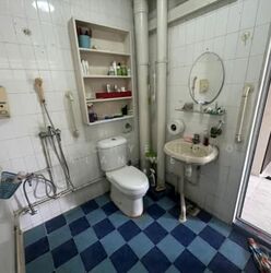 Blk 2 Toh Yi Gardens (Bukit Timah), HDB Executive #547048381